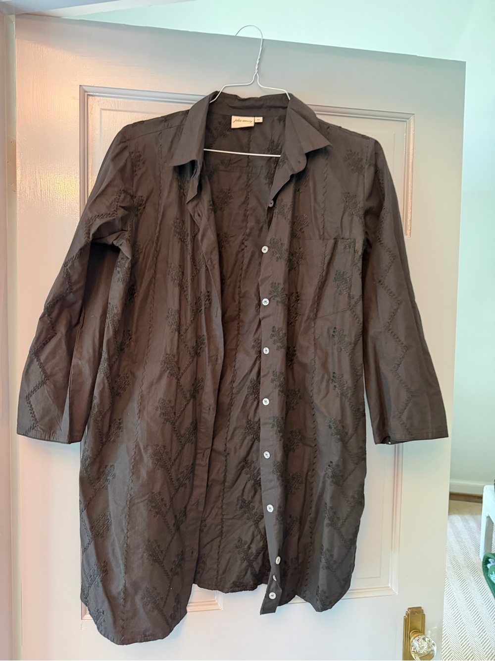 Julia Amory embroidered husband shirt - black